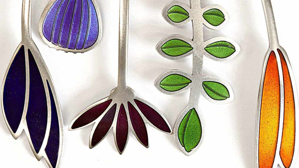 Photo for post Technique: Enamel As Used In Jewellery