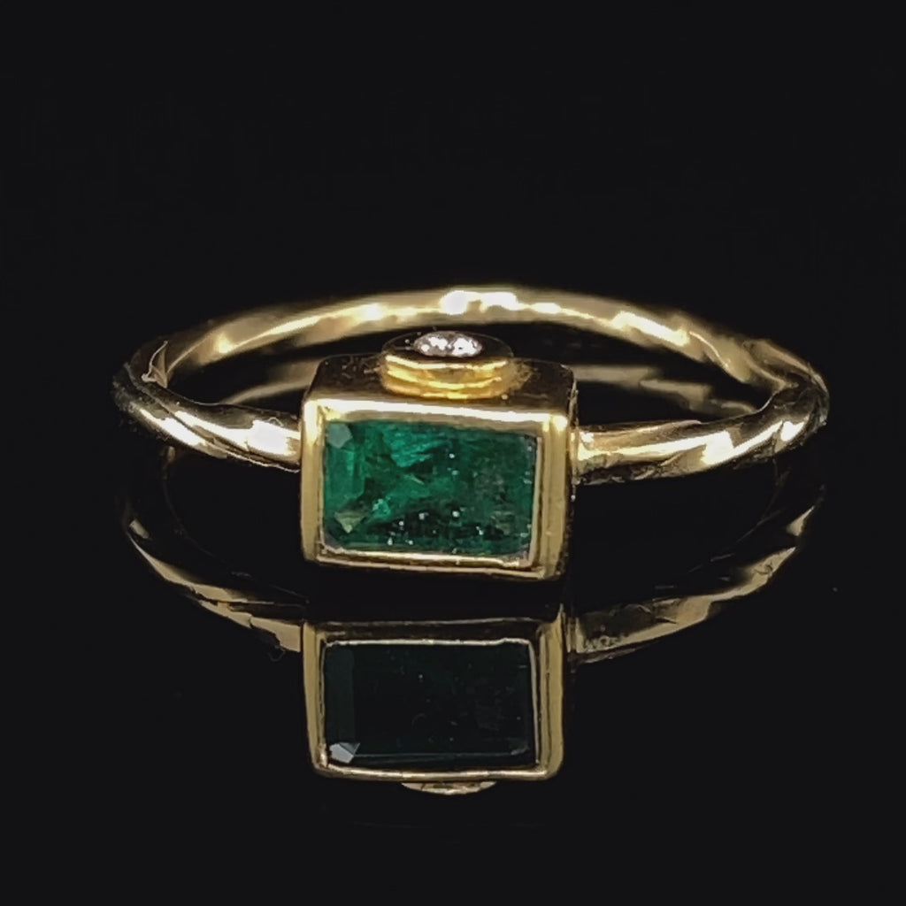Josephine Bergsøe - 18k 22k Yellow Gold Emerald Cocktail Ring - DESIGNYARD, Dublin Ireland.