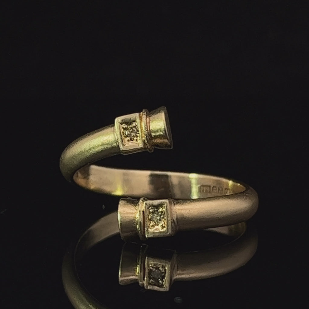 Síne Vasquez - 14k Yellow Gold Diamond Pillar Ring - DESIGNYARD, Dublin Ireland.