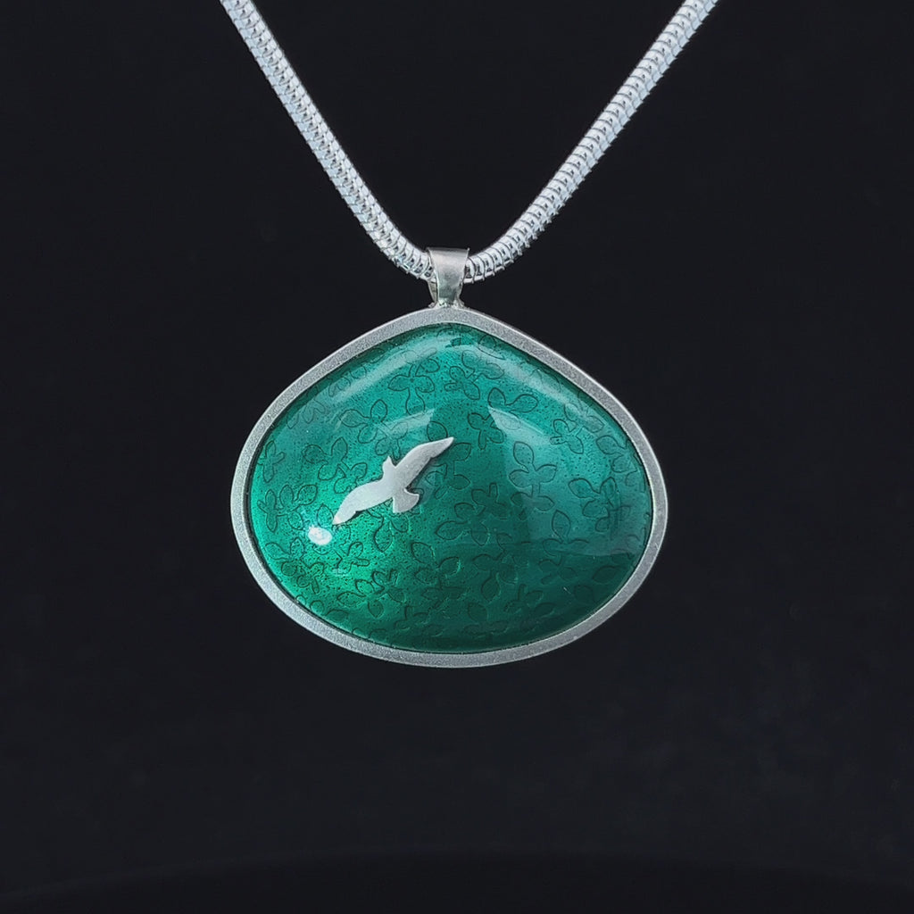 jane moore sterling silver green bird enamel necklace designyard contemporary jewellery gallery dublin ireland