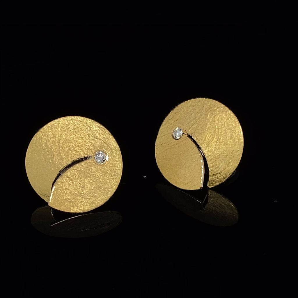 Manu - Silver 22k Yellow Gold Bi Metal Split Round Diamond Earrings - DESIGNYARD, Dublin Ireland.