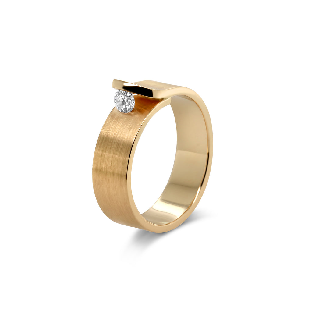 Cardillac - 14k Yellow Gold Zinnia Diamond Ring - DESIGNYARD, Dublin Ireland.