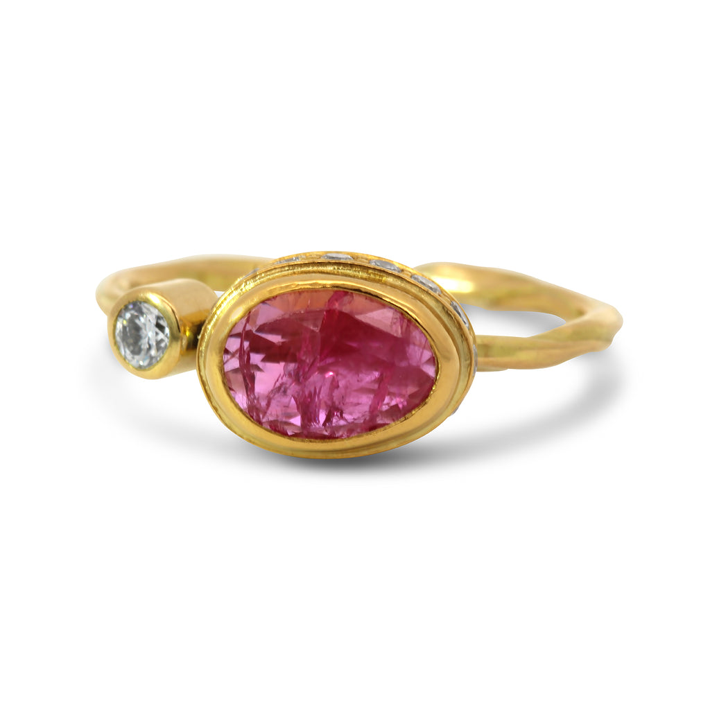 Josephine Bergsøe - 18k 22k Yellow Gold Pink Sapphire Diamond Cocktail Ring - DESIGNYARD, Dublin Ireland.