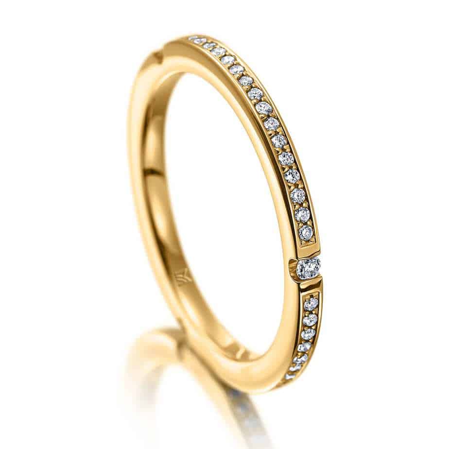 Meister - 18k Yellow Gold Diamond Ring - DESIGNYARD, Dublin Ireland.