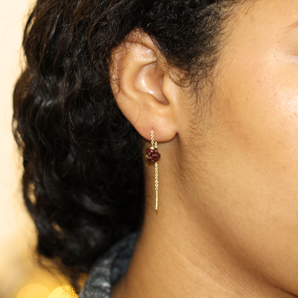 Neeltje Huddleston Slater - 14k Yellow Gold Garnet Chain Earrings - DESIGNYARD, Dublin Ireland.