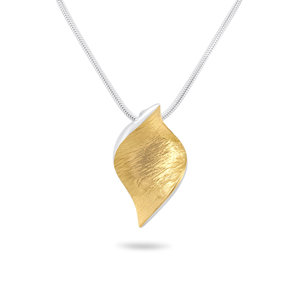 Seamus Gill - 22k Yellow Gold Plated Silver Flowing Curves Small Necklace - DESIGNYARD, Dublin Ireland.