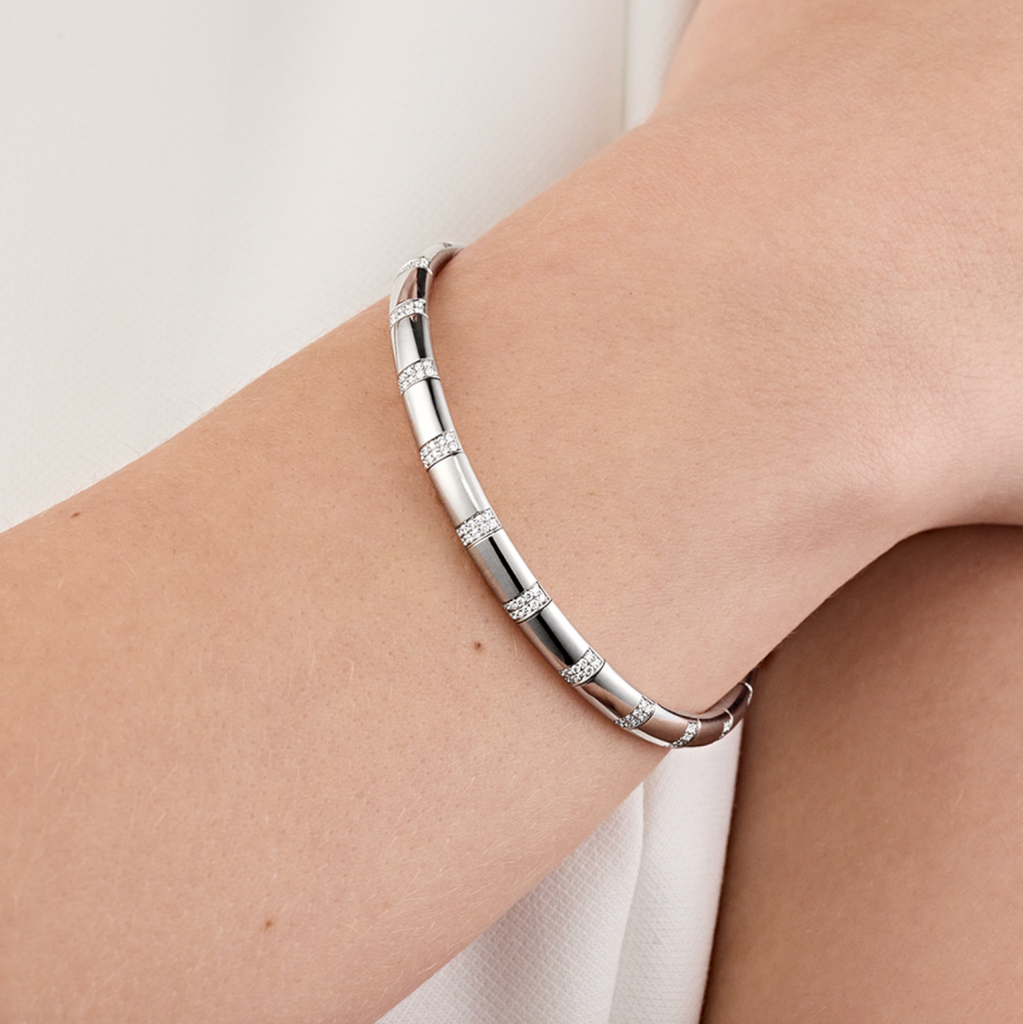 Photograph 1 of Henrich & Denzel's Platinum & 18k Rose Gold Tenero Bracelet. Available on DESIGNYARD.com and in our Contemporary Jewellery Shop Dublin, Ireland. Shipping Worldwide.