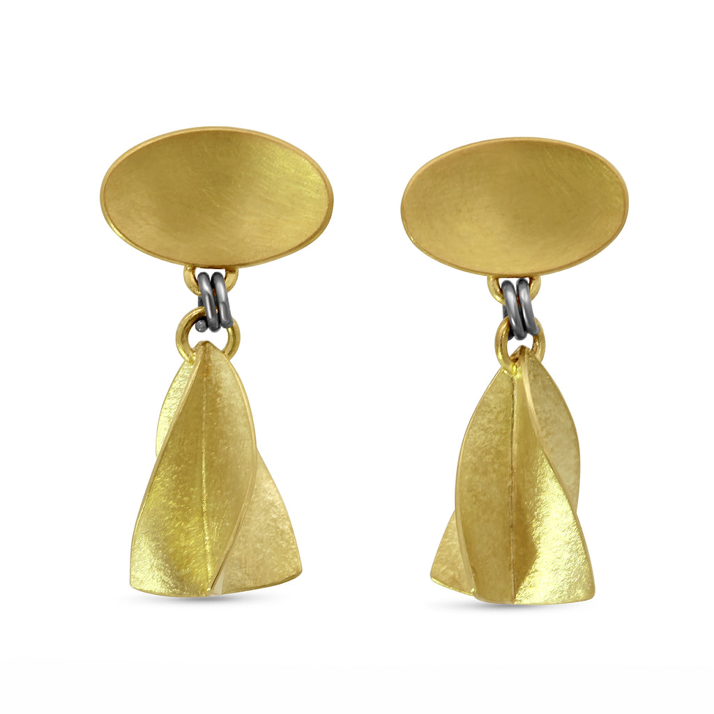 Photograph 1 of Jean Scott-Moncrieff's Contemporary 18k Yellow Gold Short Twist Drop Statement Earrings. Available on DESIGNYARD.com and in our Jewelry Store Dublin, Ireland. Free Worldwide Shipping with DHL.