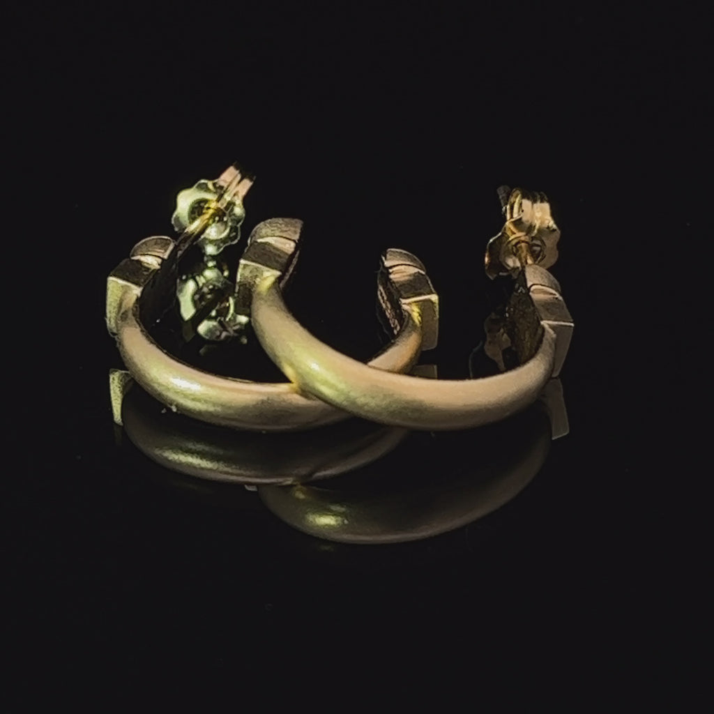 Síne Vasquez - 14k Yellow Gold Diamond Pillar Hoop Earrings - DESIGNYARD, Dublin Ireland.