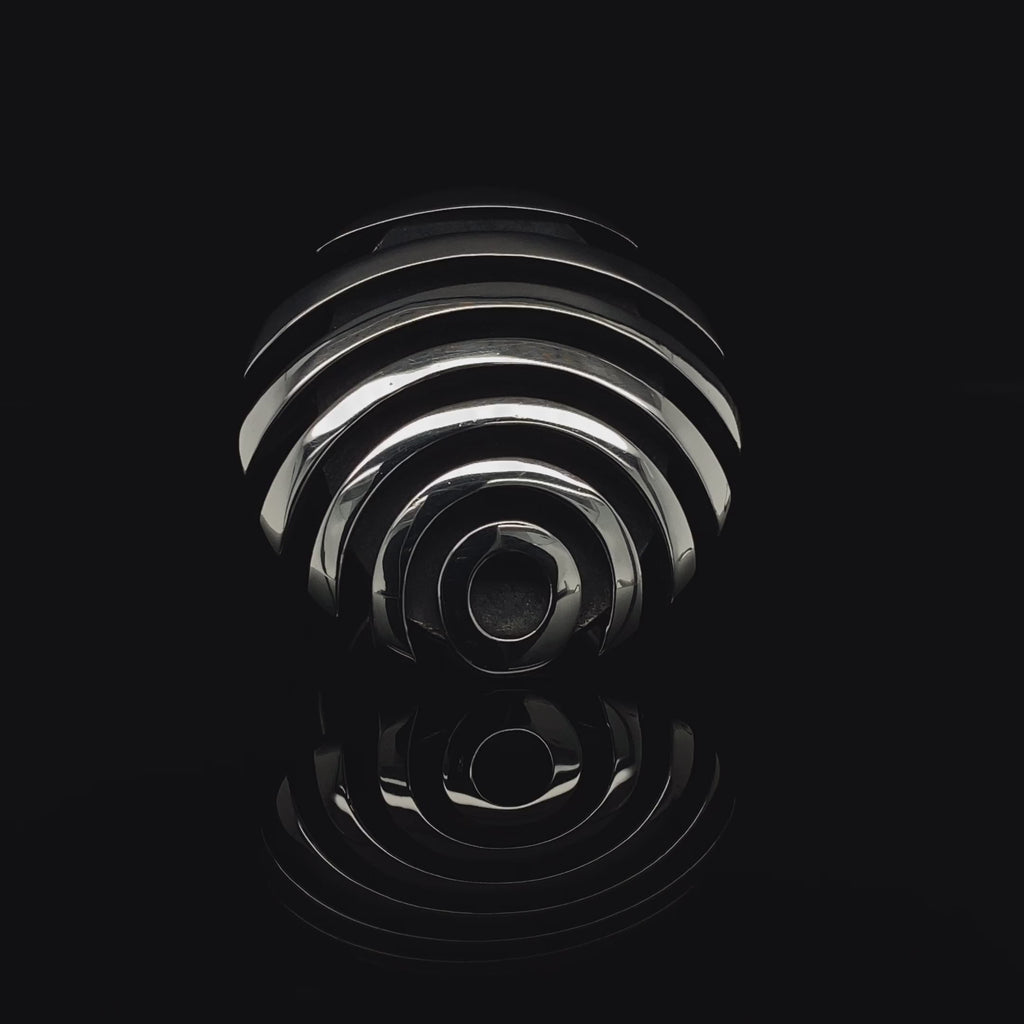 Video of Sarah Herriot's Contemporary Silver Oxidised Fish Button Cocktail Ring. Available on DESIGNYARD.com and in our Jewellery Shop Dublin, Ireland. Free Worldwide Shipping with DHL.