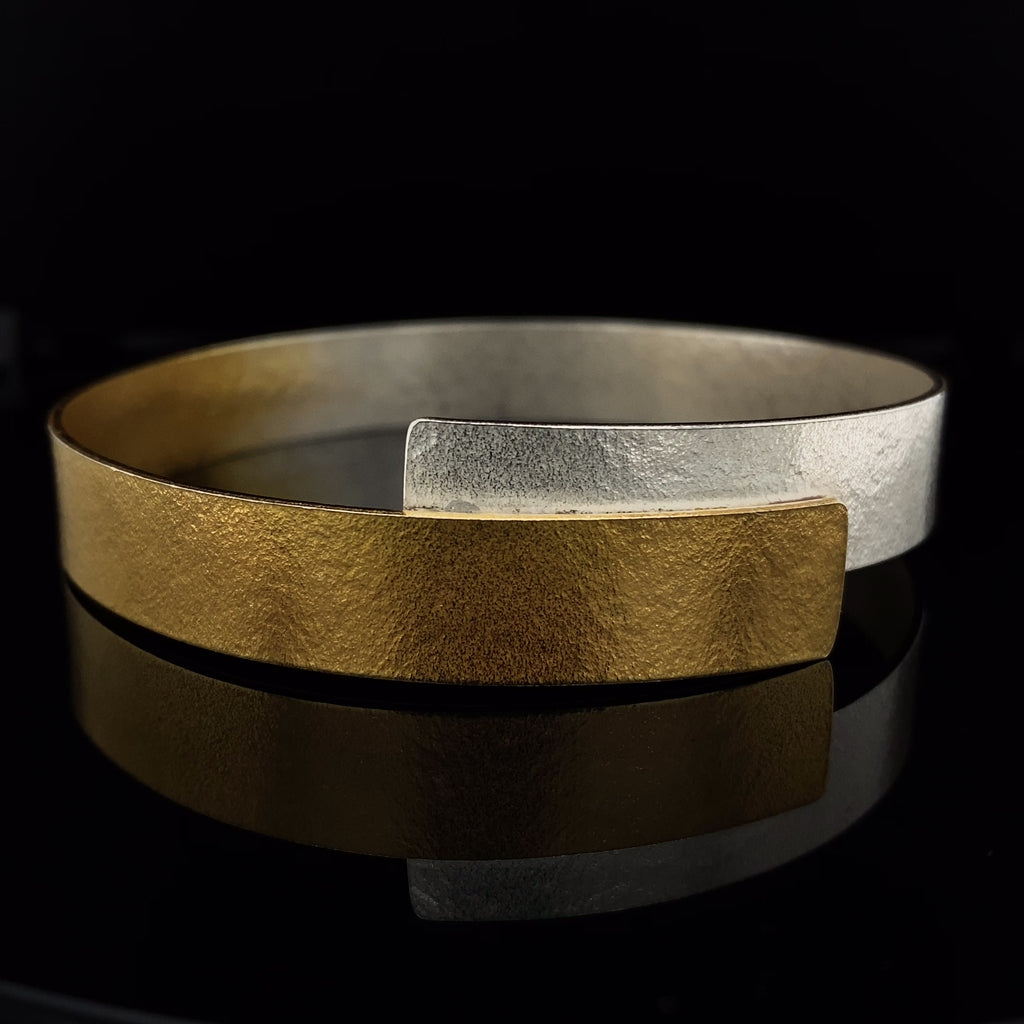 Kokkino - Electra Overlap Gold Plated Silver Bracelet - DESIGNYARD, Dublin Ireland.