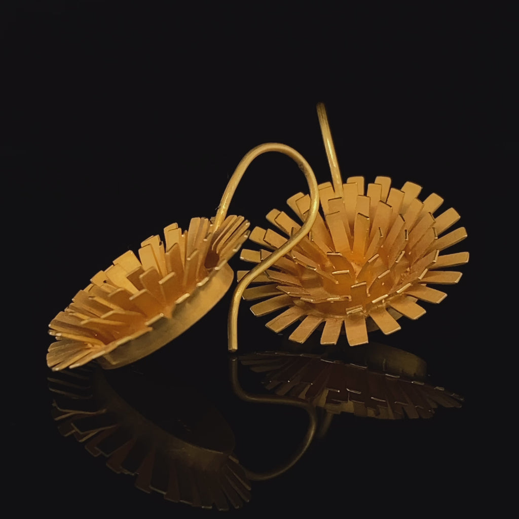 Sophia Epp - Silver 22k Gold Plate Bürste Drop Earrings - DESIGNYARD, Dublin Ireland.