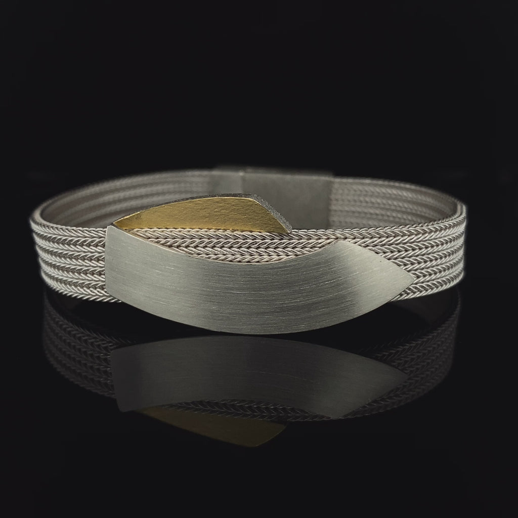 Manu - Sterling Silver 22k Yellow Gold Bi-Metal Foxchain Sail Bracelet - DESIGNYARD, Dublin Ireland.