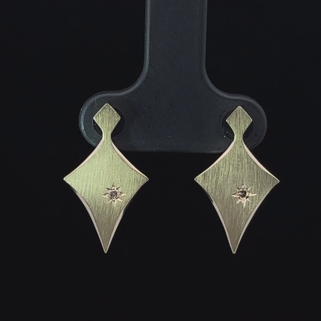 Síne Vasquez - 14k Yellow Gold Large Lark Diamond Stud Earrings - DESIGNYARD, Dublin Ireland.
