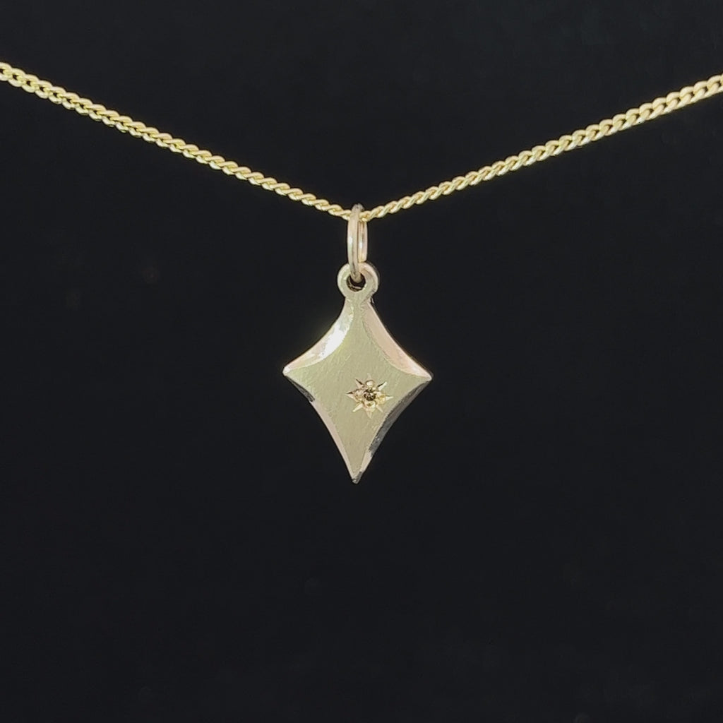 Síne Vasquez - 14k Yellow Gold Large Diamond Lark Pendant - DESIGNYARD, Dublin Ireland.