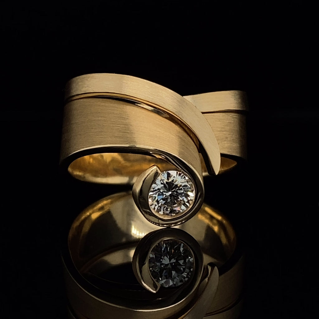 Cardillac - 18k Yellow Gold Diamond Tulip Ring - DESIGNYARD, Dublin Ireland.