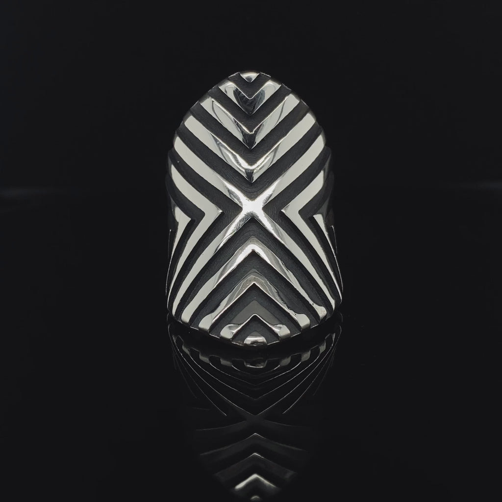 Video of Sarah Herriot's Contemporary Silver Oxidised Parametric Wave Statement Ring. Available on DESIGNYARD.com and in our Jewellery Shop Dublin, Ireland. Free Worldwide Shipping with DHL.