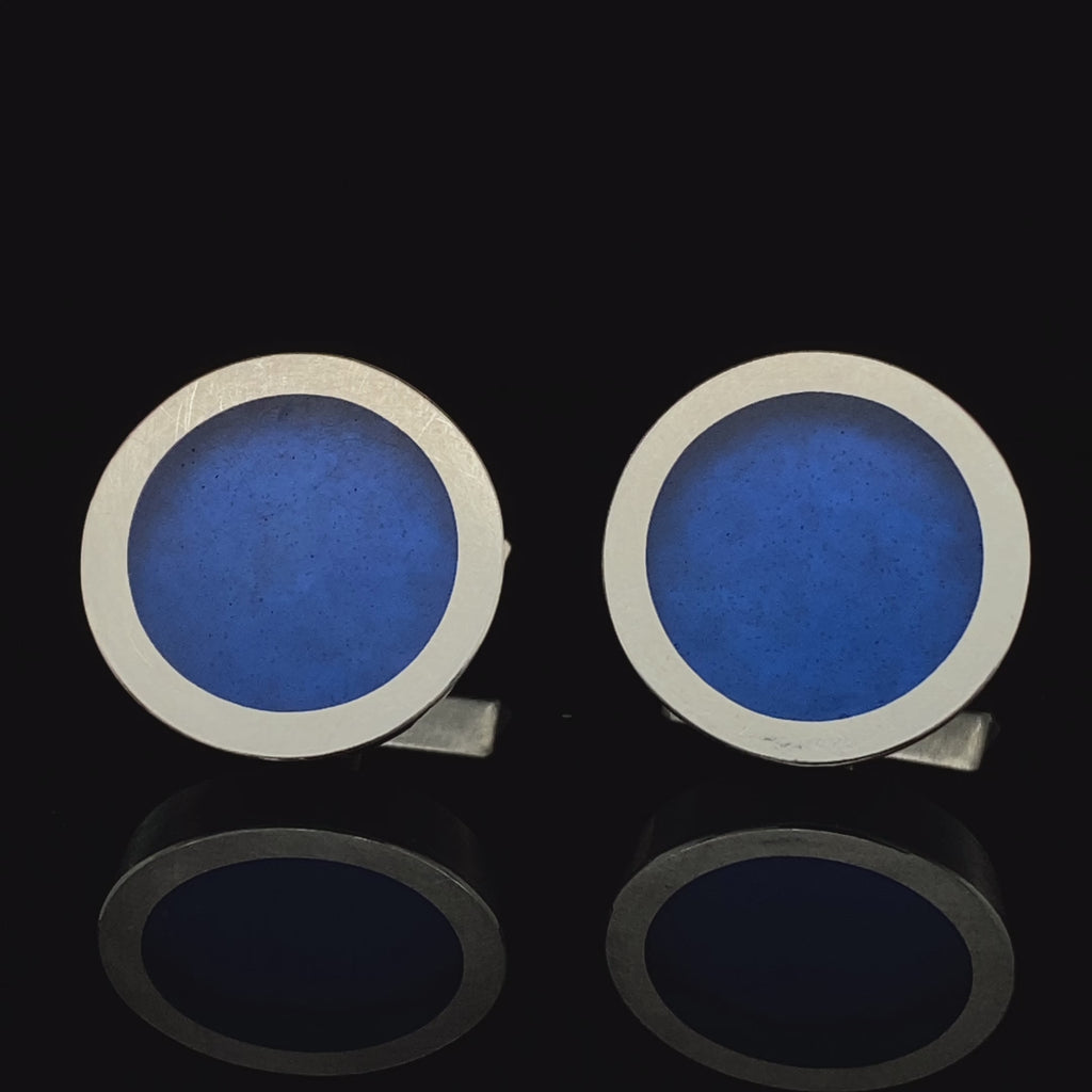 Video of Monika Jakubec's Contemporary Silver Blue Resin Cufflinks. Available on DESIGNYARD.com and in our Jewellery Shop Dublin, Ireland. Free Worldwide Shipping with DHL.