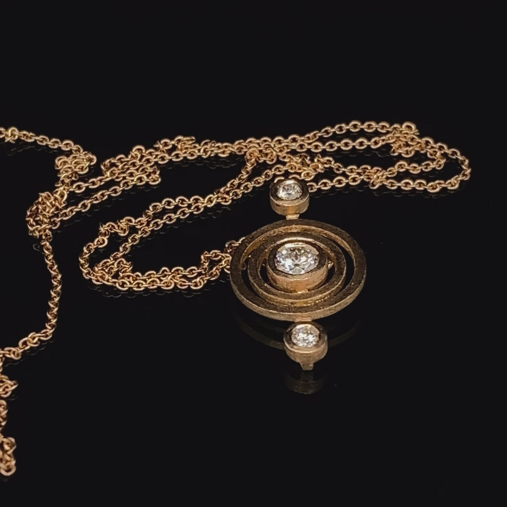 Video of Shimell And Madden's Contemporary 18k Rose Gold Diamond Nova Pendant. Available on DESIGNYARD.com and in our Jewellery Shop Dublin, Ireland. Free Worldwide Shipping with DHL.