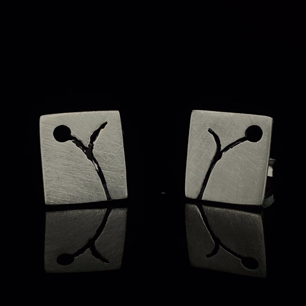 Video of Kate Smith's Contemporary Silver Square Blossom Stud Earrings. Available on DESIGNYARD.com and in our Jewellery Shop Dublin, Ireland. Worldwide Shipping with DHL.