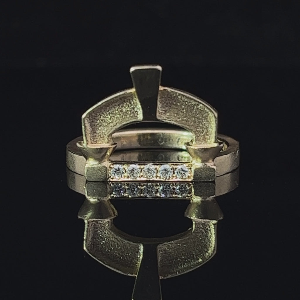 Síne Vasquez - 14k Yellow Gold Dwell Pavé Diamond Ring - DESIGNYARD, Dublin Ireland.