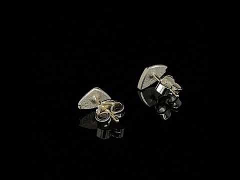 Video of Manu's Contemporary Sterling Silver 22k Yellow Gold Bi-Metal Layered Triangle Dainty Stud Earrings. Available on DESIGNYARD.com and in our Jewellery Shop Dublin, Ireland. Free Worldwide Shipping with DHL.