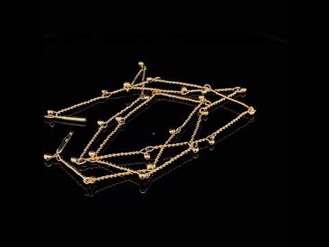 Video of Neeltje Huddleston Slater's 14k Yellow Gold Dainty Twisted Bar Necklace. Available on DESIGNYARD.com and in our Jewellery Shop Dublin, Ireland.