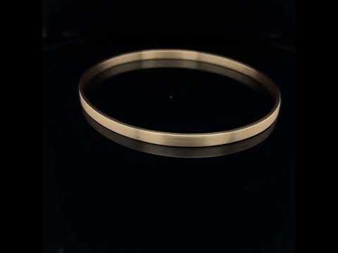 Video of Handmade 9k Yellow Gold Flat Bangle. Available on DESIGNYARD.com and in our Jewellery Shop Dublin, Ireland. Free Worldwide Shipping with DHL.