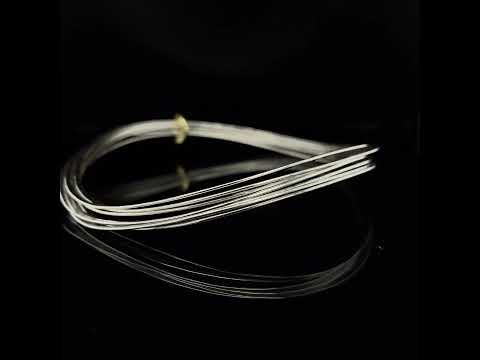 Video of Latham & Neve's Contemporary Sterling Silver 18k Yellow Gold Total Honesty Bangle. Available on DESIGNYARD.com and in our Jewellery Shop Dublin, Ireland. Free Worldwide Shipping with DHL.