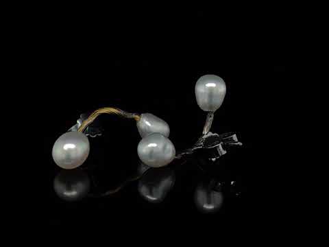 Video of Bergsøe's Organic Oxidised Silver & 24k Yellow Gold Keshi Pearl Earrings. Available on DESIGNYARD.com and in our Contemporary Jewellery Shop Dublin, Ireland. Free Worldwide Shipping with DHL.
