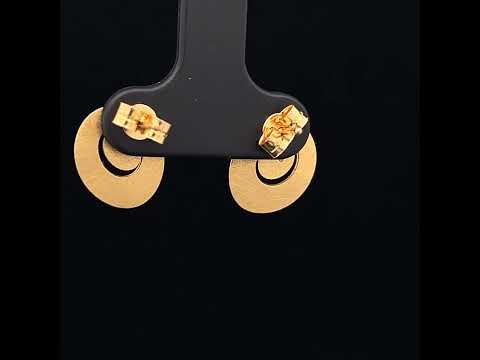 Video of Louise O'Neill's Contemporary 18k Yellow Gold Oval in Oval Small Earrings. Available on DESIGNYARD.com and in our Jewellery Shop Dublin, Ireland. Free Worldwide Shipping with DHL.