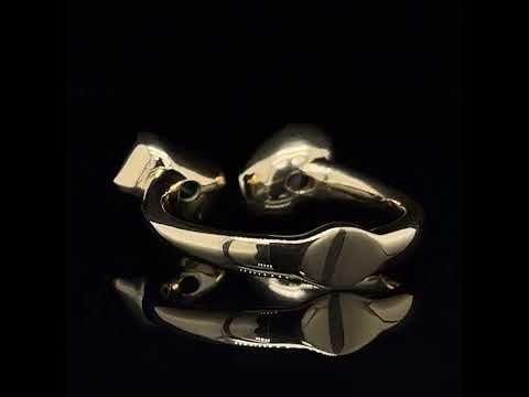 Video of 18k Yellow Gold Toi et Moi Diamond Emerald Engagement Ring. Available on DESIGNYARD.com and in our Jewellery Shop Dublin, Ireland. Free Worldwide Shipping with DHL.