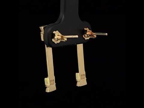 Video of Síne Vasquez's Contemporary 14k Yellow Gold Diamond Pillar Earrings. Available on DESIGNYARD.com and in our Jewellery Shop Dublin, Ireland. Free Worldwide Shipping with DHL.