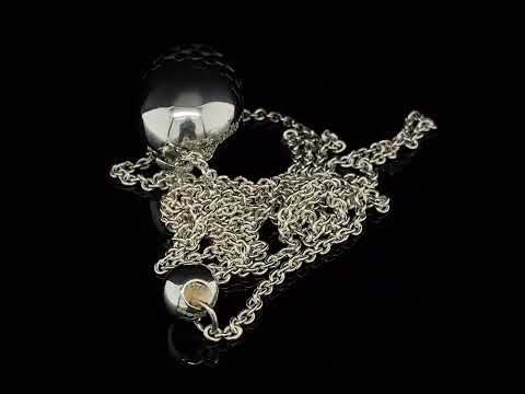Video of Sarah Herriot's Silver Oxidised Manhattan Statement Pendant. Available on DESIGNYARD.com and in our Contemporary Jewellery Shop Dublin, Ireland. Free Worldwide Shipping with DHL.