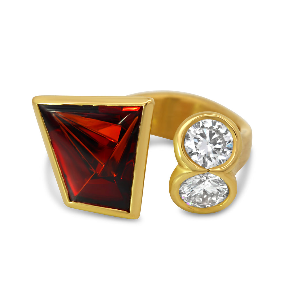 Photograph 3 of Sam Lafford's Munsteiner Garnet Diamond Shamwari Statement Ring. Available on DESIGNYARD.com and in our Jewellery Shop Dublin, Ireland. Free Worldwide Shipping with DHL.