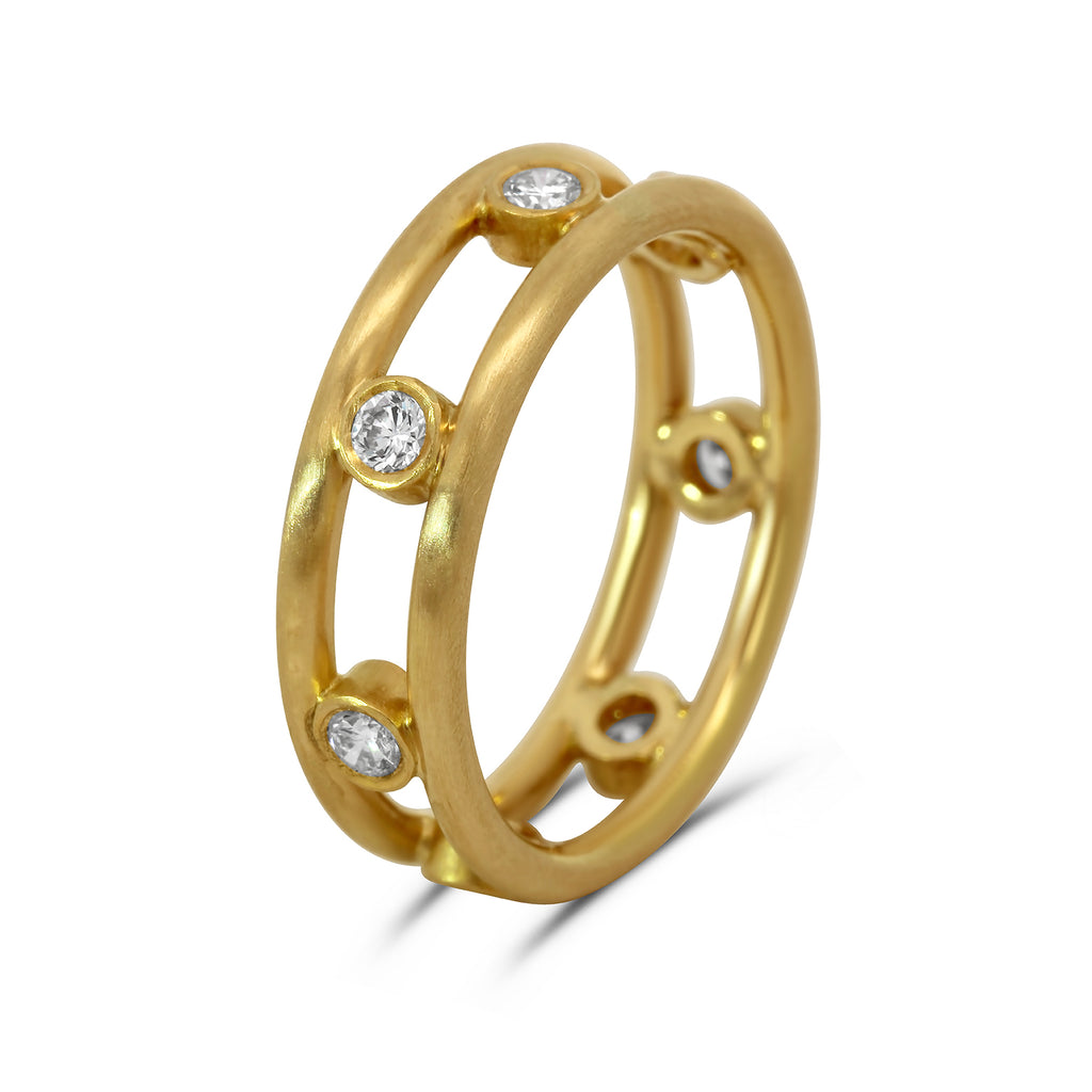 shimell and madden 18k yellow gold densissima double seven diamond wedding ring designyard contemporary jewellery gallery dublin ireland