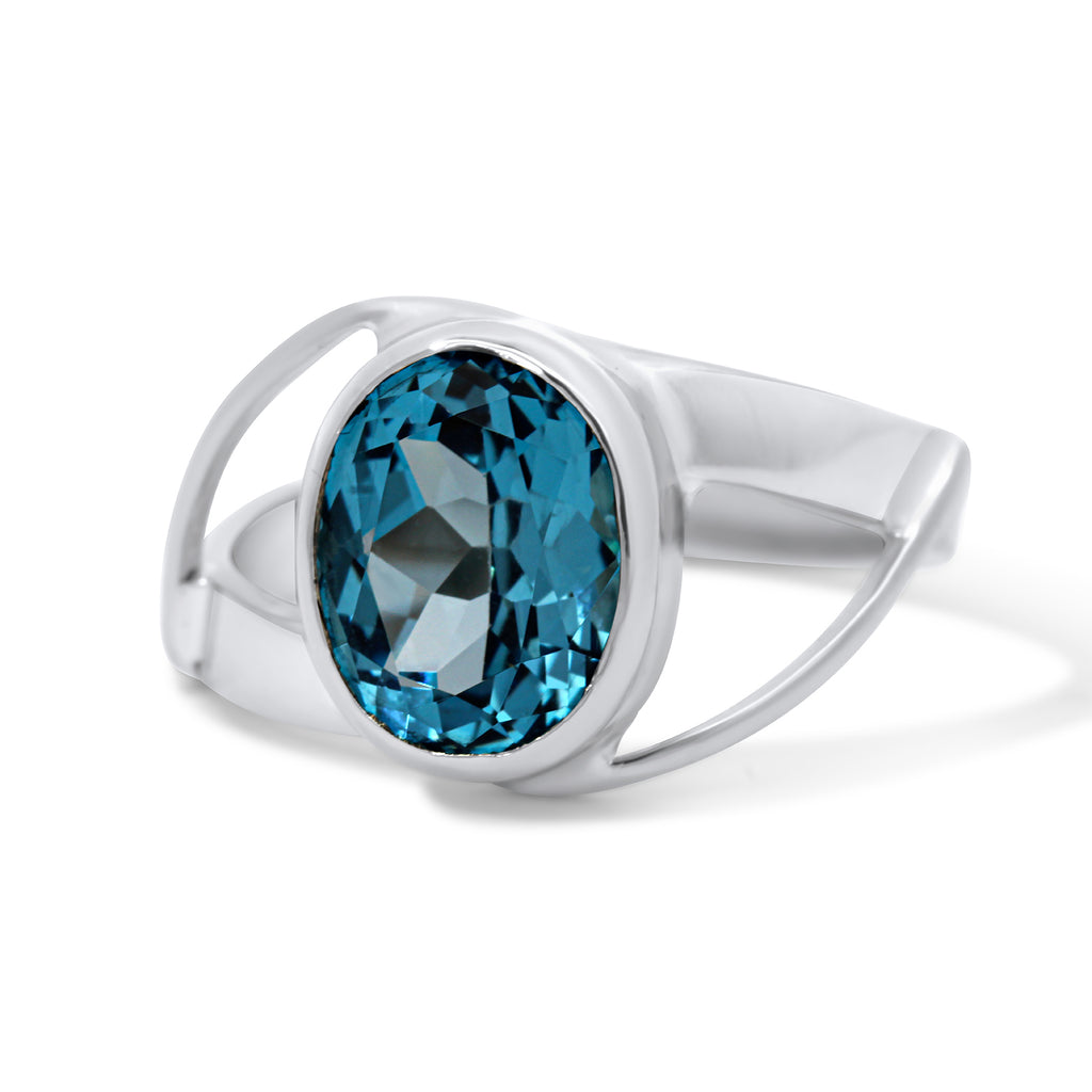 stephanie robinson 14k white gold swiss blue topaz ring designyard contemporary jewellery gallery dublin ireland
