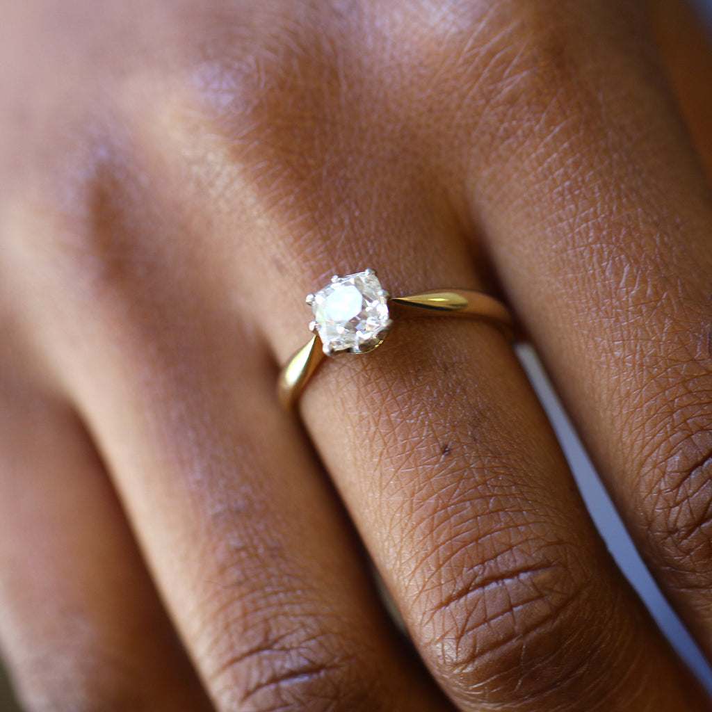 DesignYard - 14k Yellow White Gold Old Mine Cushion Diamond Solitaire Ring - DESIGNYARD, Dublin Ireland.