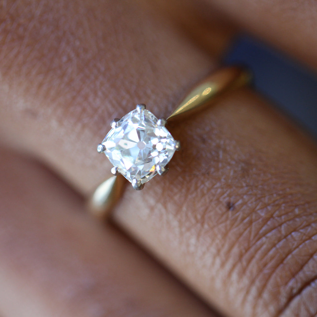 DesignYard - 14k Yellow White Gold Old Mine Cushion Diamond Solitaire Ring - DESIGNYARD, Dublin Ireland.