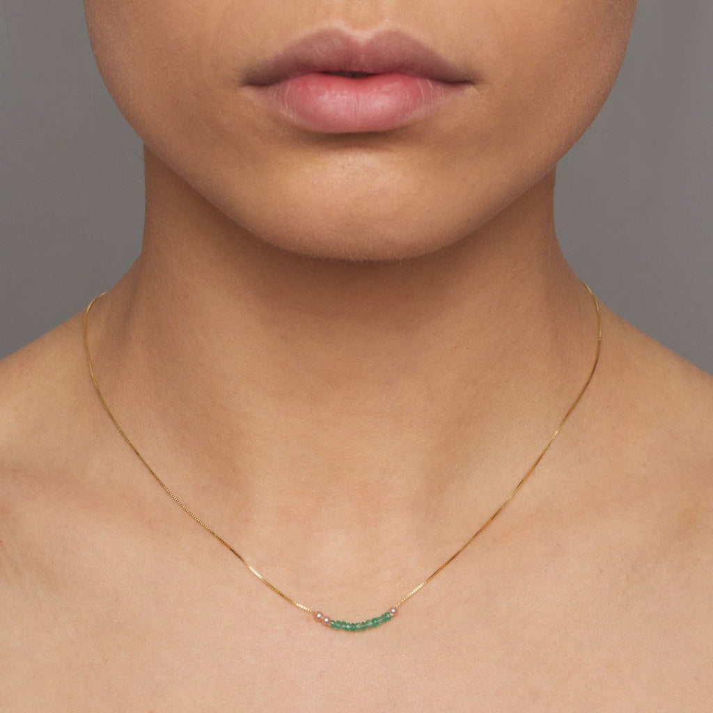 Neeltje Huddleston Slater - 14k Yellow Gold Emerald Pearl Line Necklace - DESIGNYARD, Dublin Ireland.