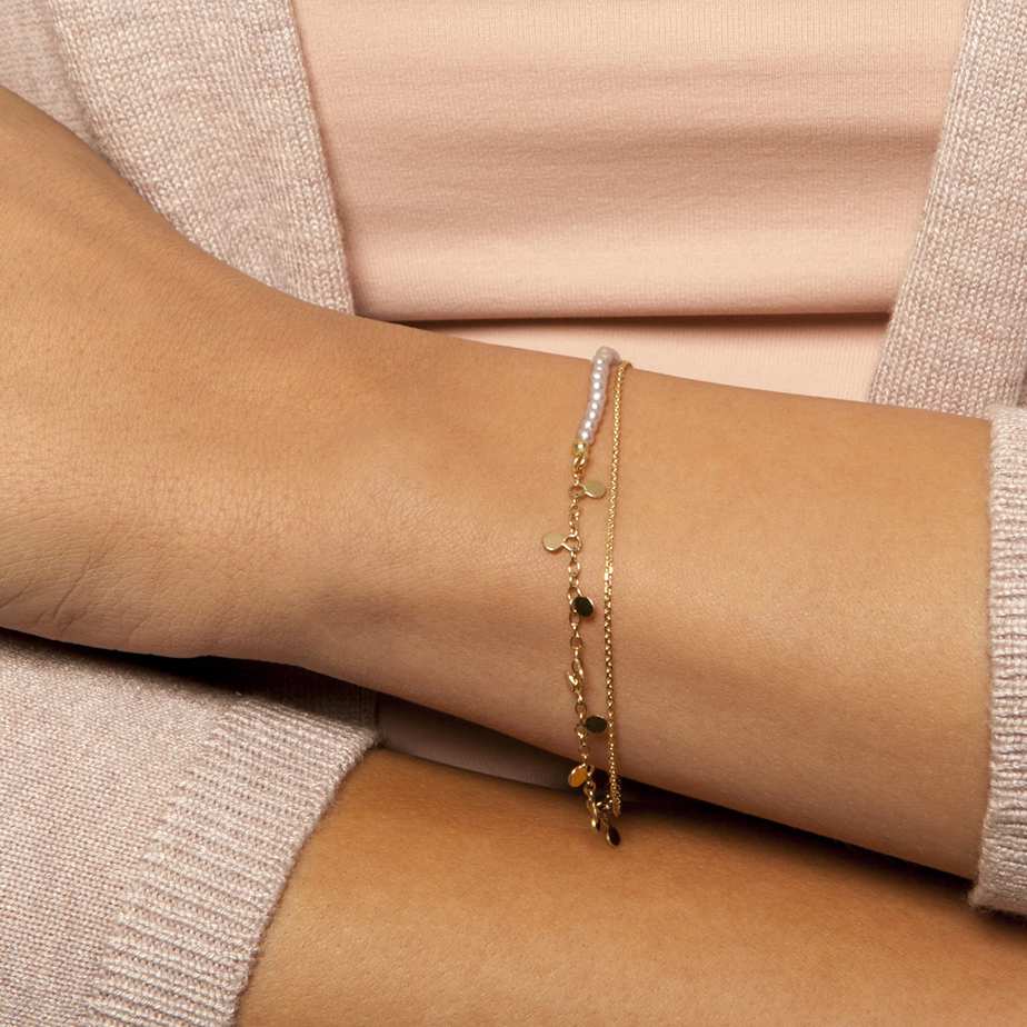 Neeltje Huddleston Slater - 14K Yellow Gold White Pearl Leaf Bracelet - DESIGNYARD, Dublin Ireland.