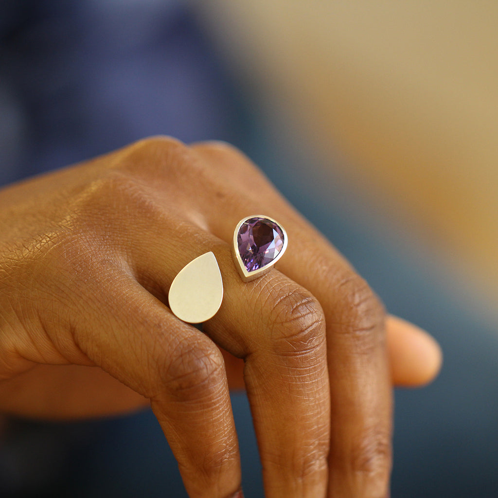 Photograph 2 of Angela Hubel's Contemporary Sterling Silver Amethyst Colour Drop Statement Ring. Available on DESIGNYARD.com No 1 for Contemporary Jewellery in Europe. Shipping Worldwide.