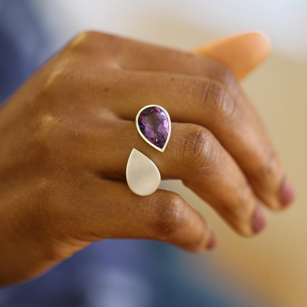 Photograph 4 of Angela Hubel's Contemporary Sterling Silver Amethyst Colour Drop Statement Ring. Available on DESIGNYARD.com No 1 for Contemporary Jewellery in Europe. Shipping Worldwide.