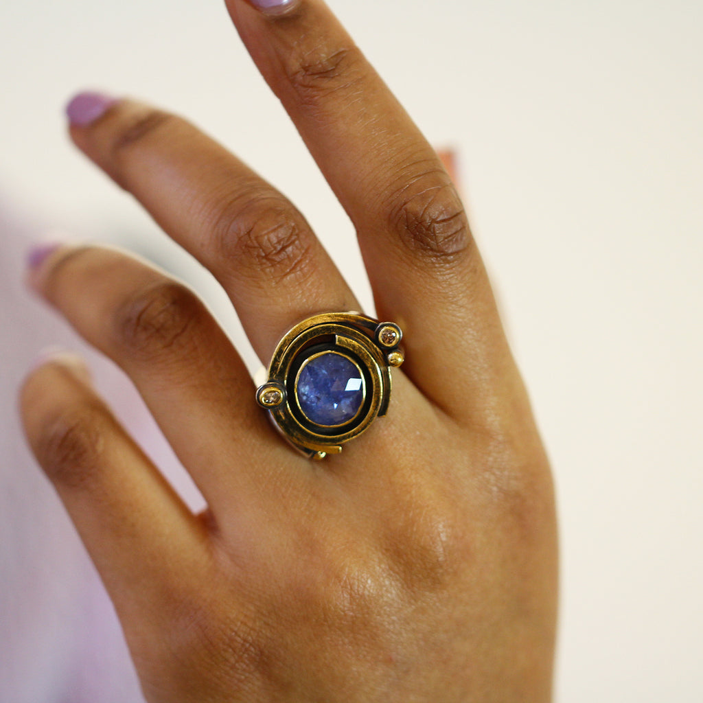 Photograph 3 of Barbara Bertagnolli's Contemporary 24k Yellow Gold Silver Tanzanite Diamond Unique Statement Ring. Available on DESIGNYARD.com and in our Jewellery Shop Dublin, Ireland. Free Worldwide Shipping with DHL.