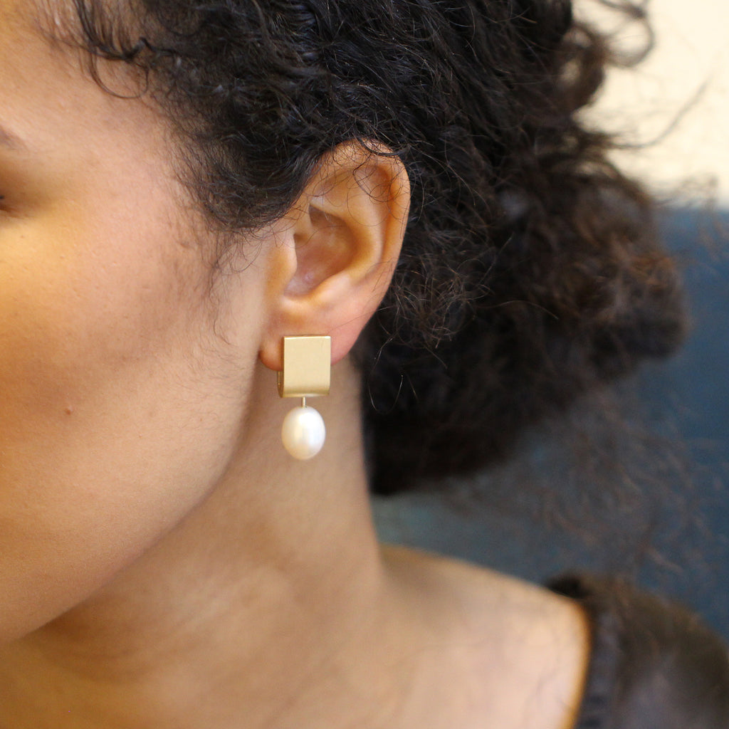 Photograph 3 of Cardillac's Contemporary 14k Yellow Gold Girl With A Pearl Statement Earring II. Available on DESIGNYARD.com and in  our Jewellery Shop Dublin, Ireland. Free Worldwide Shipping with DHL.