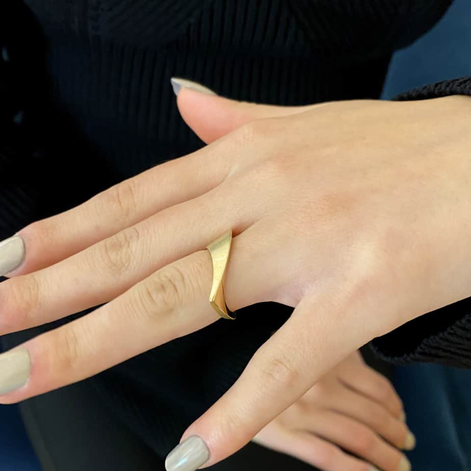 Photograph 2 of Cardillac's Contemporary 14k Yellow Gold Sweep Statement Ring. Available on DESIGNYARD.com and in our Jewellery Shop Dublin, Ireland. Free Worldwide Shipping with DHL.