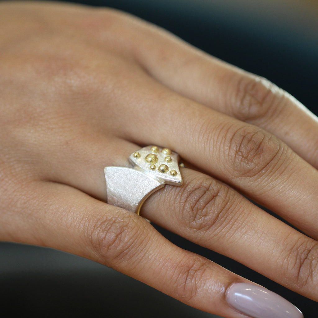 Photograph 4 of Cassie McCann's 18k Yellow Gold Sterling Silver Sea Fizz Statement Ring. Available on DESIGNYARD.com No 1 for Contemporary Jewellery Dublin Ireland.
