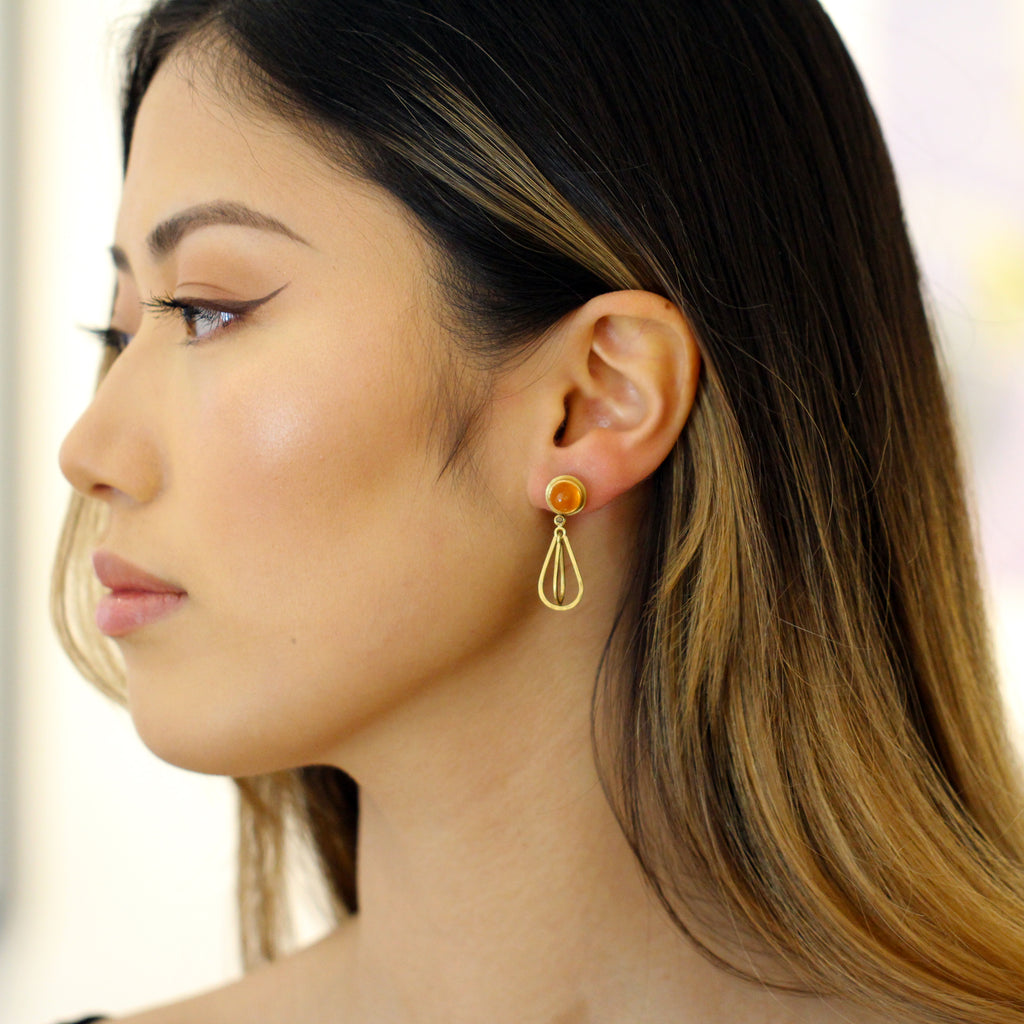 Catherine Mannheim - 18k Yellow Gold Mandarin Garnet Diamond Drop Earrings - DESIGNYARD, Dublin Ireland.