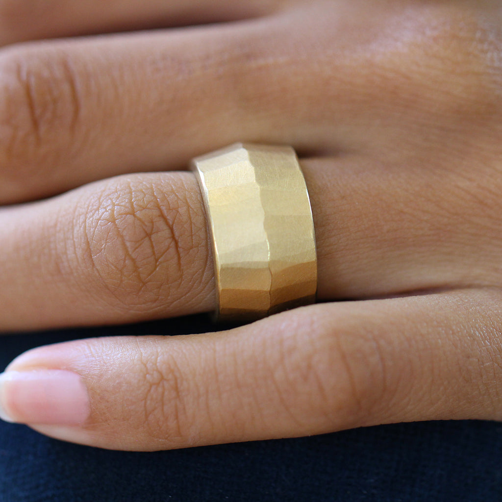 Photograph 3 of Erik Urbschat's Contemporary 18k Yellow Gold Ridge Statement Ring. Available on DESIGNYARD.com and in our Jewellery Shop Dublin, Ireland.