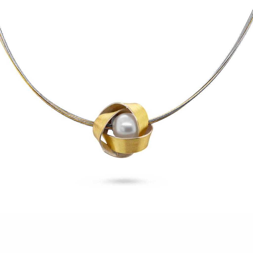 Manu - Sterling Silver 22k Yellow Gold Bi-Metal Pearl Ribbon Wire Necklace - DESIGNYARD, Dublin Ireland.